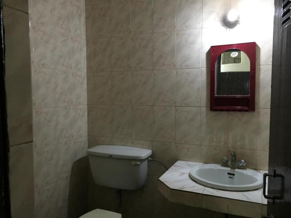 Grg Shanti Guest House Varanasi Bagian luar foto