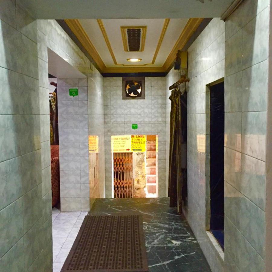 Grg Shanti Guest House Varanasi Bagian luar foto
