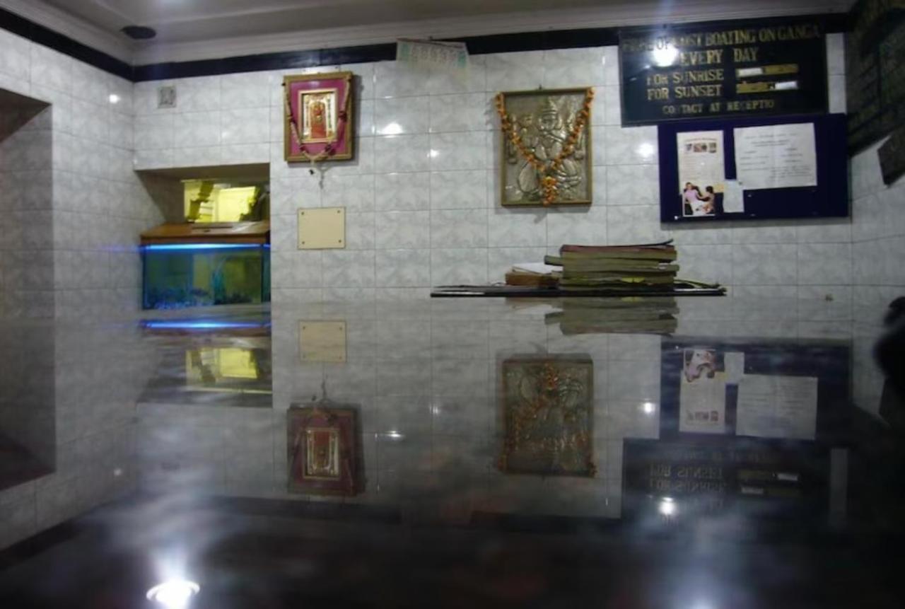 Grg Shanti Guest House Varanasi Bagian luar foto